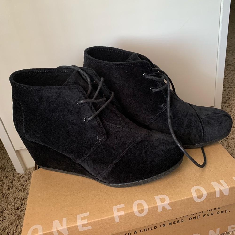 TOMS Shoes.